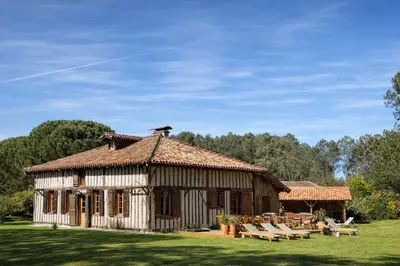 Jardin de l'établissement La Landaise - Les Maisons Huraia