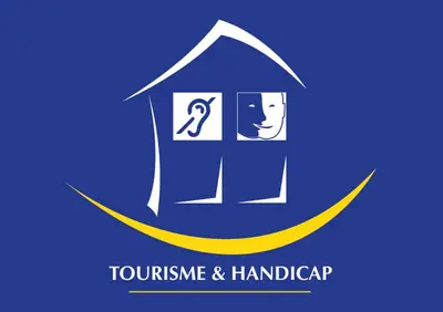 Certificat, récompense, panneau ou autre document affiché dans l'établissement L'atelier