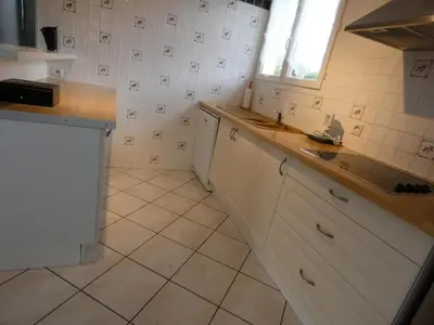 Cuisine ou kitchenette dans l'établissement Gravieres ii