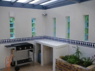 Cuisine ou kitchenette dans l'établissement Le zihans