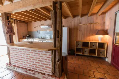 Cuisine ou kitchenette dans l'établissement Vieux chene