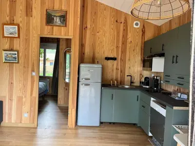 Cuisine ou kitchenette dans l'établissement KBAIA le chalet océan