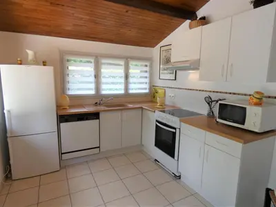 Cuisine ou kitchenette dans l'établissement Gite de la mousque