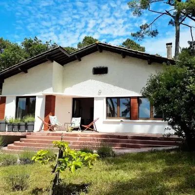 PINSONS maison familiale proche plage