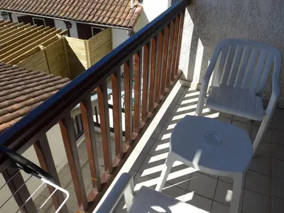 Balcon ou terrasse dans l'établissement Hôtel Le Relais Dax