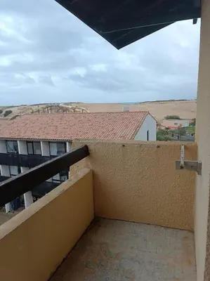 Balcon ou terrasse dans l'établissement Appartement T2, proche de la mer