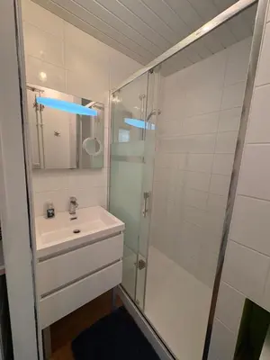 Salle de bains dans l'établissement Tao Le Sporting