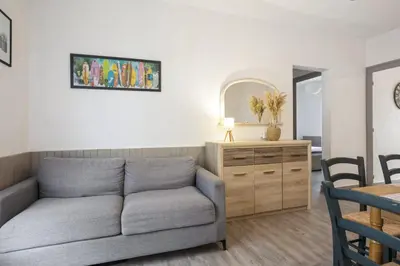 Coin salon dans l'établissement La Maison Alouette - Welkeys