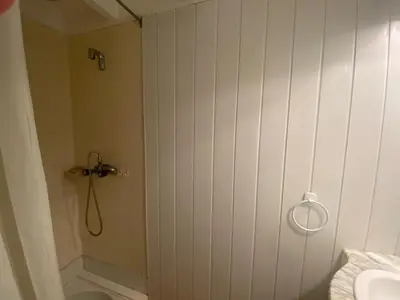 Salle de bains dans l'établissement Villa patio cosy à Capbreton, proche port et centre, avec grande terrasse et parking privé - FR-1-413-233
