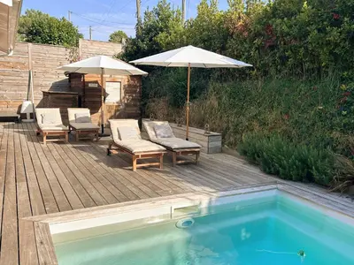 Piscine de l'établissement Villa proche Golf d'Arcachon avec piscine chauffée ou située à proximité