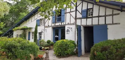 Jardin de l'établissement Gîtes la louve