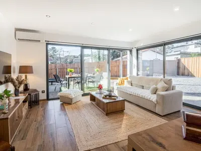 Coin salon dans l'établissement Holiday Home Palot 10 by Interhome