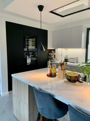 Cuisine ou kitchenette dans l'établissement Villa Vagues de Vie