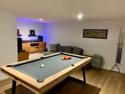 Billard dans l'établissement Villa Vagues de Vie