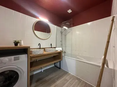 Salle de bains dans l'établissement LO CAMIN - Cosy - Plain-Pied - Hyper Centre