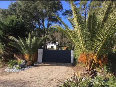 Jardin de l'établissement Charmant T2 jardin près des plages et du golf Seignosse
