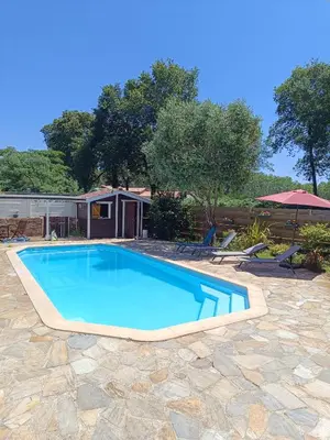 Piscine de l'établissement Villa Naturéa ou située à proximité