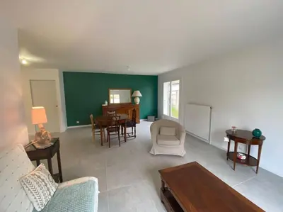 Coin salon dans l'établissement Maison agréable à La Teste-de-Buch