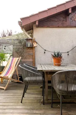 Balcon ou terrasse dans l'établissement Superbe Villa Patio rénovée et climatisée à Capbreton et aux portes d'Hossegor