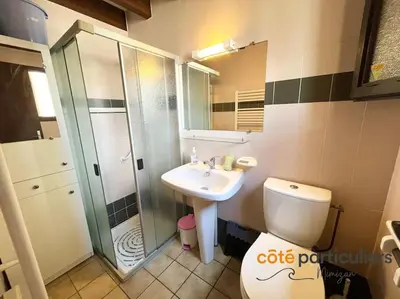 Salle de bains dans l'établissement Le Poséidon 56 - Apt T3 à deux pas de l'Océan