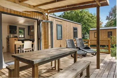 Terrasse ou espace extérieur de l'établissement Mobil-home Premium Mayotte - 3 Ch - 2 sdb