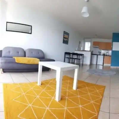 T2 4 couchage à 2 pas du bassin