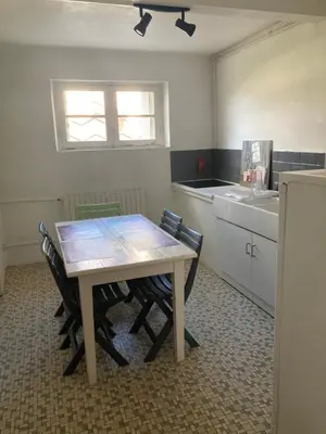 Cuisine ou kitchenette dans l'établissement Sérénité