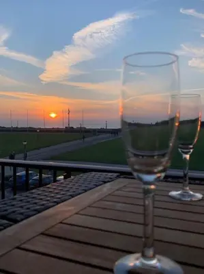 Lever ou coucher de soleil vu de l'appartement ou à proximité