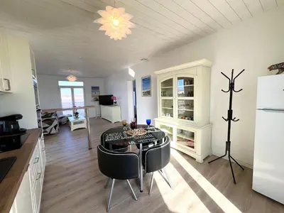 Cuisine ou kitchenette dans l'établissement Ô COURANT - T3 terrasse vue océan