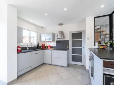 Cuisine ou kitchenette dans l'établissement Villa Plein Air by Interhome