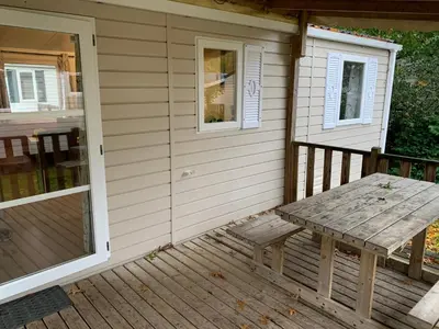 Balcon ou terrasse dans l'établissement Mobil-Home -10 minutes Océan