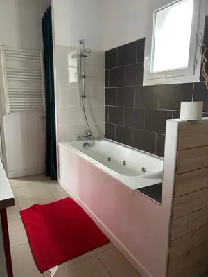 Salle de bains dans l'établissement Wilo Gujan