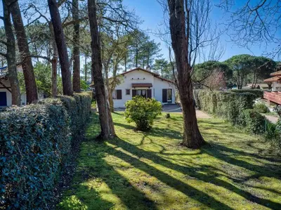 Jardin de l'établissement Villa Makila - 6 people. - 20m from Lake Hossegor