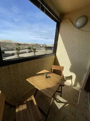 Balcon ou terrasse dans l'établissement REF 582 Seignosse Océan, à proximité immédiate de la plage , idéal couple