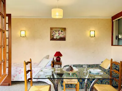Coin salon dans l'établissement Studio sud à 300m des plages