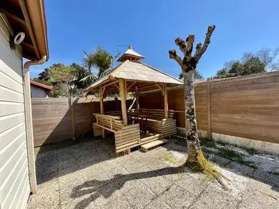 Plan de l'établissement La Villa Azur - Chaleureuse maisonnette avec piscine partagée