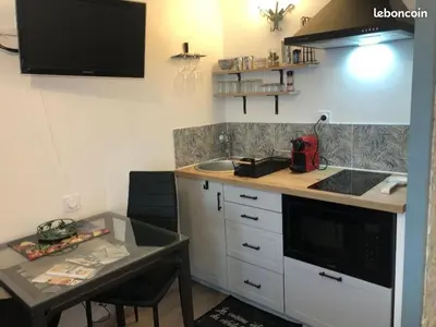 Cuisine ou kitchenette dans l'établissement Lac Christus - Studio classé 3*