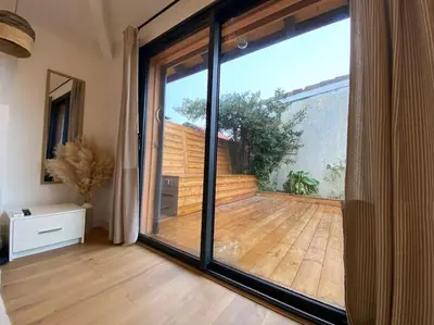 Plan de l'établissement Villa Genêts - 3 suites parentales avec terrasse et piscine - Proche plage