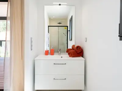 Salle de bains dans l'établissement Holiday Home Hotel du Nord by Interhome