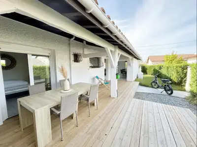 Balcon ou terrasse dans l'établissement Charmante maison pour 6 personnes