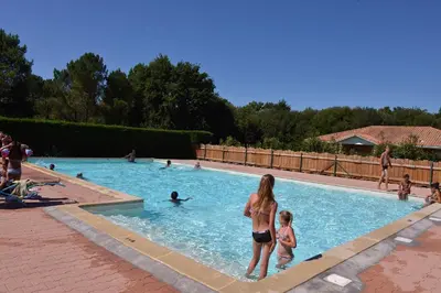 Piscine de l'établissement Mobilhome Cocooning ou située à proximité