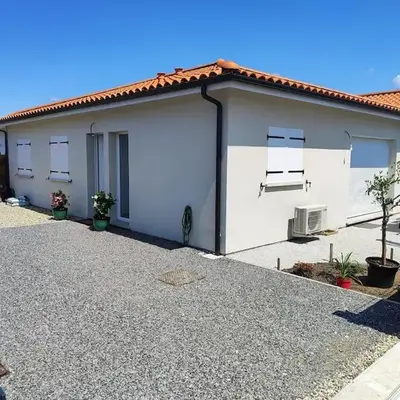 Maison moderne à Mimizan Idéale pour un séjour au calme