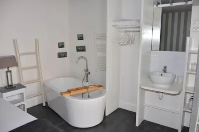 Salle de bains dans l'établissement La Villa du Grand Large