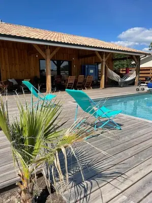 Piscine de l'établissement Maison typique proche bassin Arcachon ou située à proximité