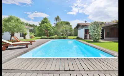 Piscine de l'établissement Le spot Landais - Le gîte ou située à proximité
