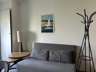 Coin salon dans l'établissement Gîte de Broy