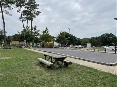 Plan de l'établissement chalet T4 ondres piscine et tennis