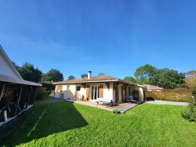Jardin de l'établissement La Casa de Mymy 3 chambres Messanges