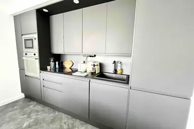 Cuisine ou kitchenette dans l'établissement Cosy flat 2 steps from the port 4pers