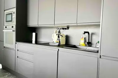Cuisine ou kitchenette dans l'établissement Cosy flat 2 steps from the port 4pers